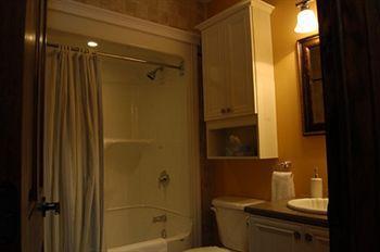 B&B Au Petit Marigot Mont-Tremblant Dış mekan fotoğraf